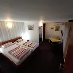 Prenociste Zan